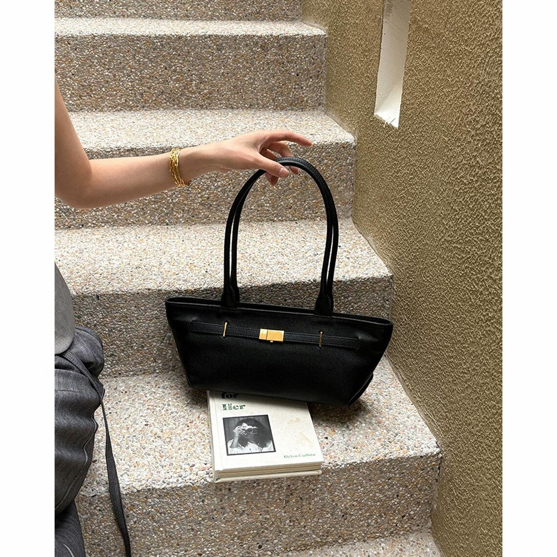 Black Cow Leather Gold Hardware Slim Underarm Shoulder Bag